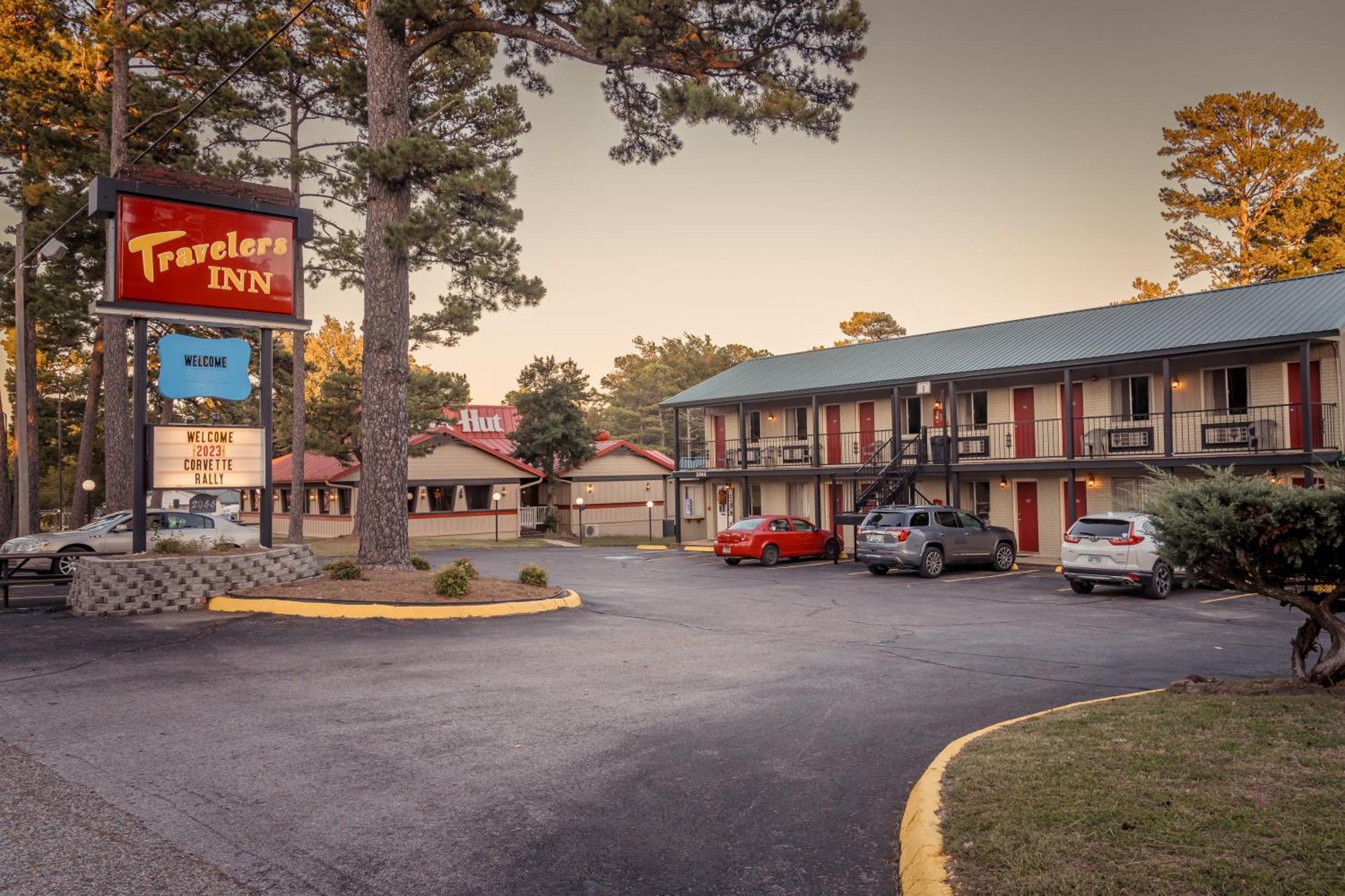 Traveler'S Inn ユリーカ・スプリングス エクステリア 写真