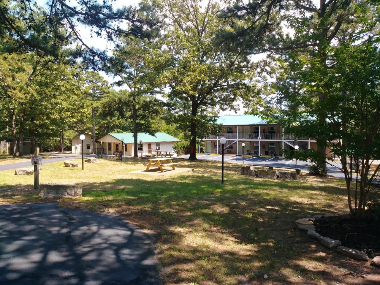 Traveler'S Inn ユリーカ・スプリングス エクステリア 写真